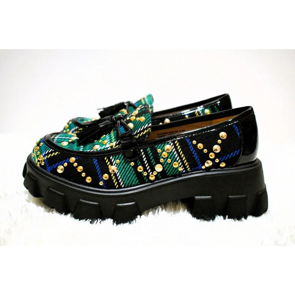 Betsey Johnson Aleah Green Plaid Studded Tassel (3163) Loafers - Women's 6.5
